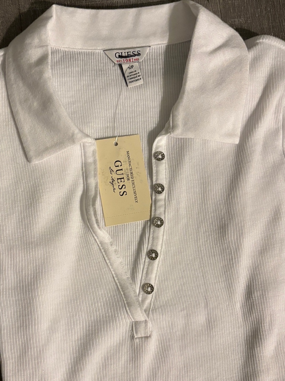 Guess White Ribbed Polo V-Neck Tee - Picture 6 of 8